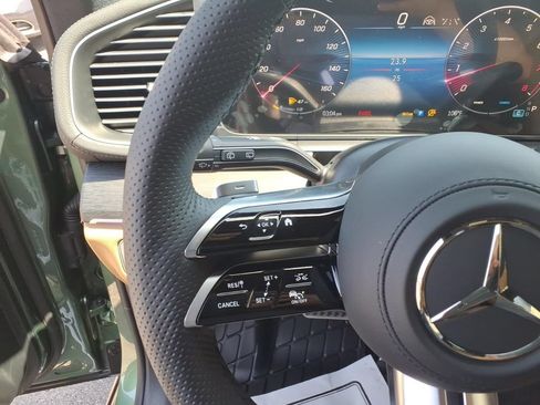 New 2026 Mercedes-Benz GLS 580 4MATIC image 20