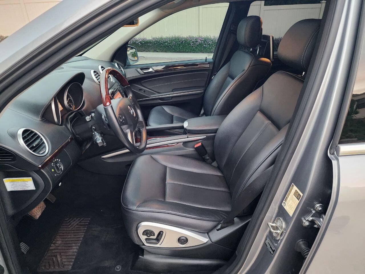 Used 2012 Mercedes-Benz GL 450 4MATIC image 11