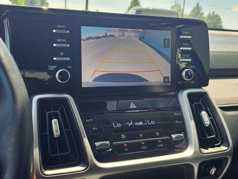 Used 2021 Kia Sorento EX w/ Panoramic Sunroof Package AWD/4WD image 20