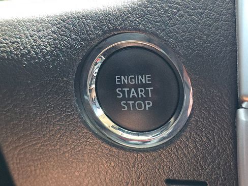 Used 2021 Toyota 4Runner Trail Special Edition AWD/4WD image 29