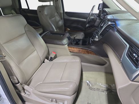 Used 2016 Chevrolet Tahoe LTZ AWD/4WD image 10