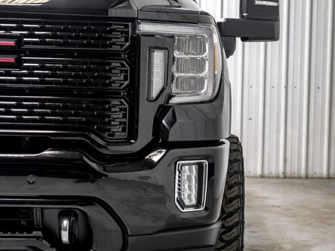 Used 2020 GMC Sierra 2500 Denali w/ Denali Ultimate Package AWD/4WD image 42