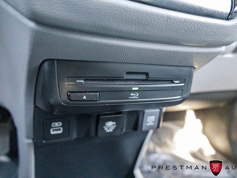 Used 2022 Honda Odyssey Touring image 37