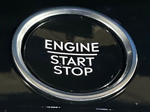 New 2026 Lincoln Navigator L Reserve AWD/4WD image 82