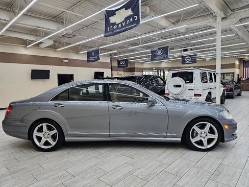 Used 2010 Mercedes-Benz S 550 image 5
