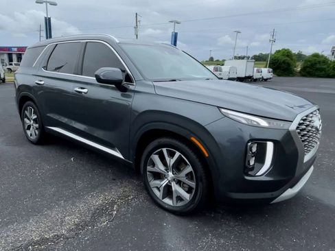 Used 2022 Hyundai Palisade SEL w/ Convenience Package FWD image 2