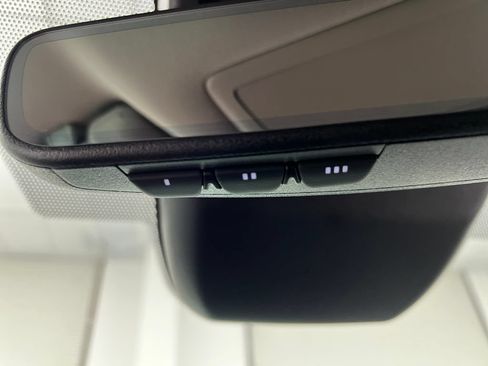 Used 2025 Toyota Grand Highlander FWD image 75