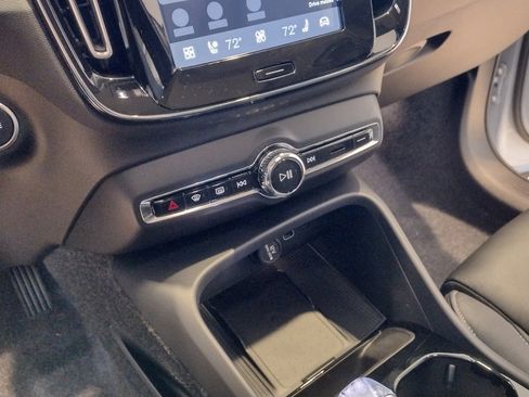 New 2026 Volvo XC40 B5 Plus w/ Protection Package Premier image 16