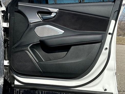 New 2025 Acura RDX A-Spec image 17