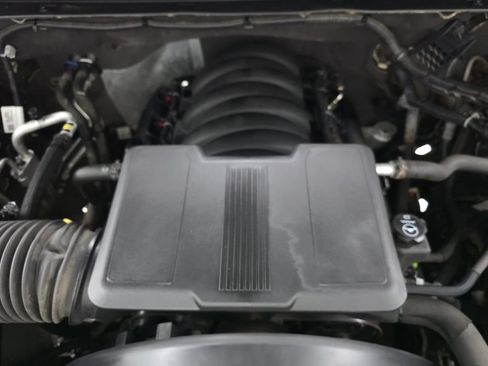 Used 2022 Chevrolet Silverado 2500 Custom w/ Custom Convenience Package AWD/4WD image 20