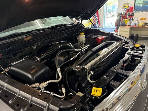 Used 2017 RAM 1500 Big Horn AWD/4WD image 65