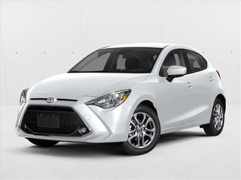 Used 2020 Toyota Yaris LE FWD image 1