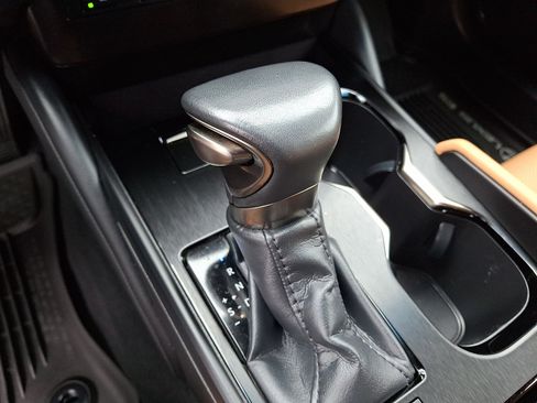 Certified 2023 Lexus ES 350 w/ Premium Package FWD image 16