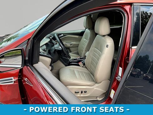 Used 2015 Ford Escape Titanium FWD image 21