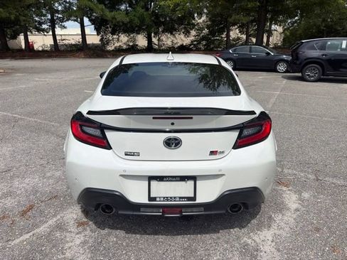 Used 2024 Toyota GR86 TRUENO Edition RWD image 4