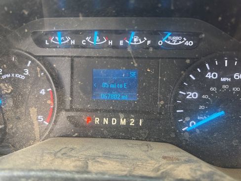 Used 2017 Ford F550 2WD Regular Cab Super Duty image 11