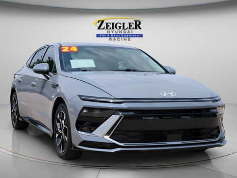 Certified 2024 Hyundai Sonata SEL AWD/4WD image 1