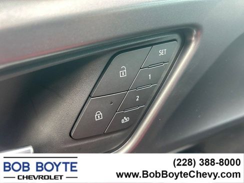 New 2025 Chevrolet Equinox EV RS w/ Convenience Package II image 7