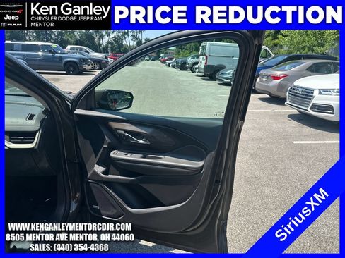 Used 2024 GMC Terrain Denali AWD/4WD image 24