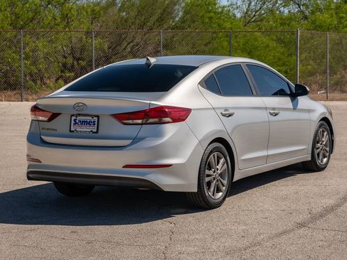 Used 2017 Hyundai Elantra Value Edition image 7