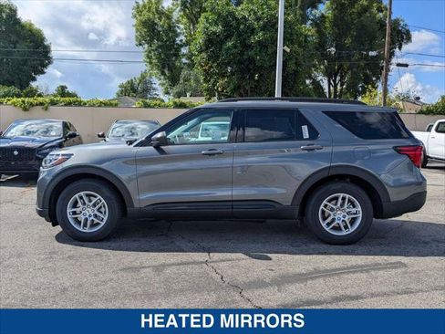 New 2026 Ford Explorer Active RWD image 2