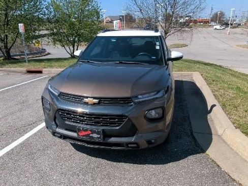 Used 2021 Chevrolet TrailBlazer ACTIV w/ Convenience Package image 12