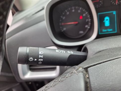 Used 2017 Chevrolet Equinox LT w/ Convenience Package image 22