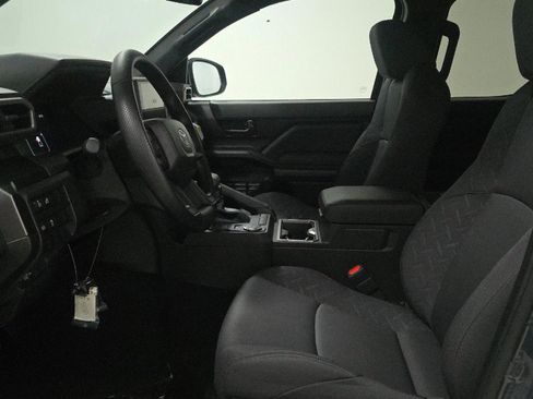 Used 2025 Toyota Tacoma SR5 image 2