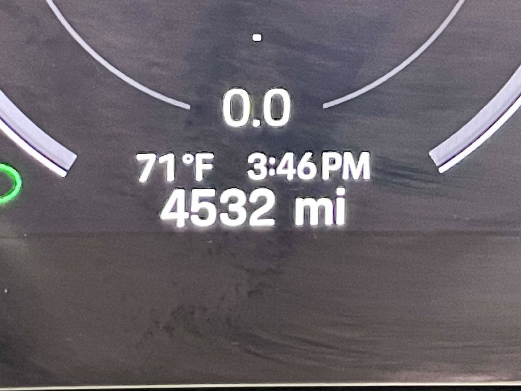 Certified 2024 Porsche Cayenne AWD/4WD image 46