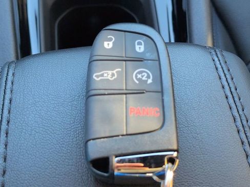 New 2026 Jeep Compass Limited image 29