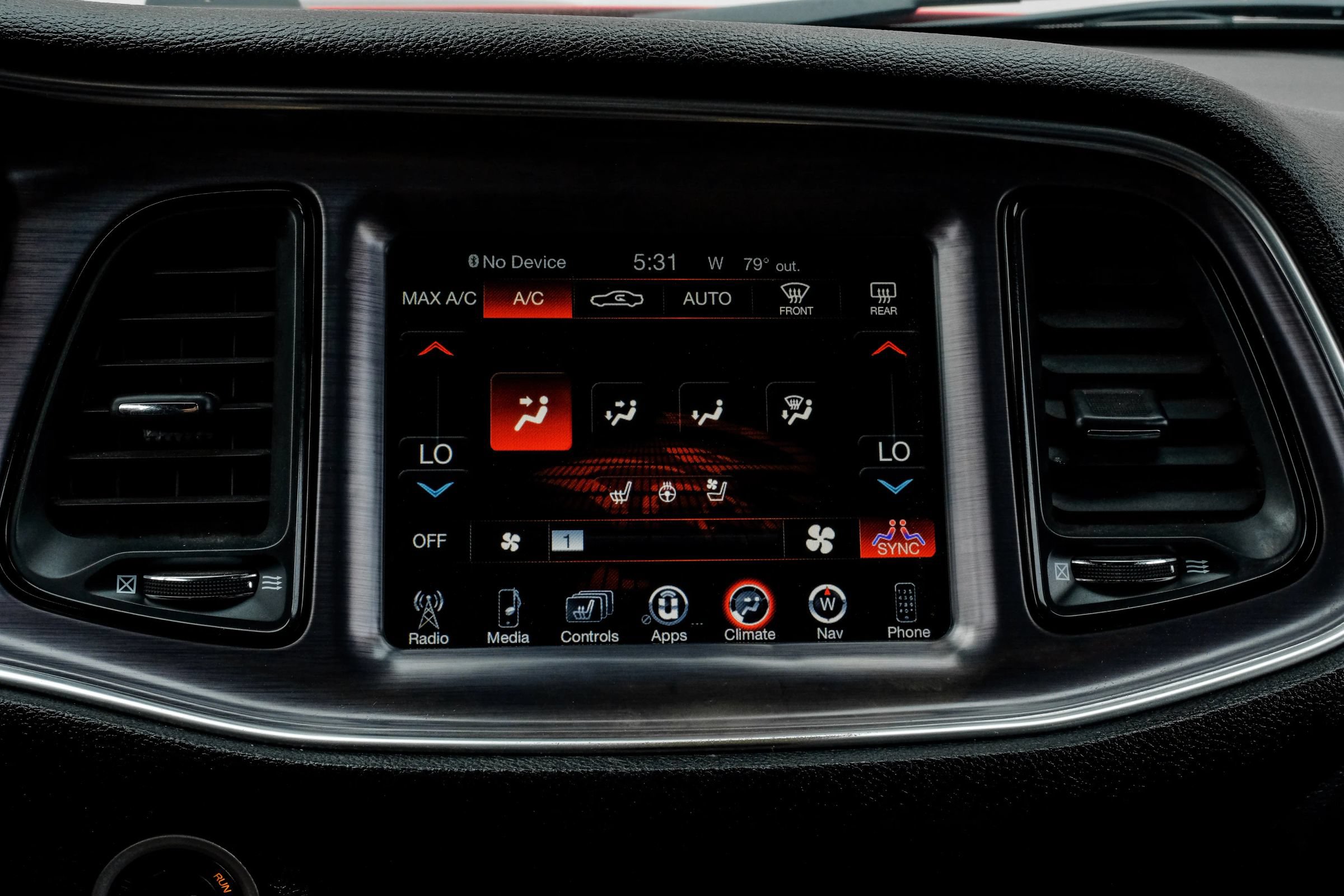 Used 2016 Dodge Challenger R/T Scat Pack RWD image 38