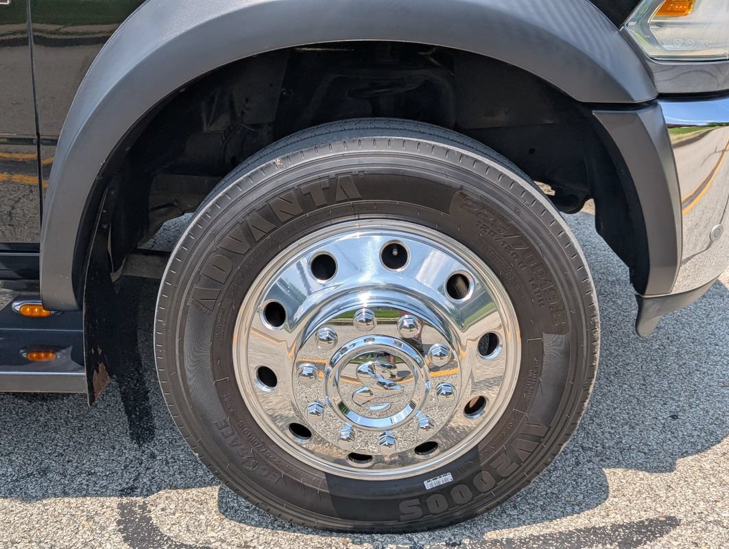 Used 2016 RAM 4500 Laramie AWD/4WD image 23
