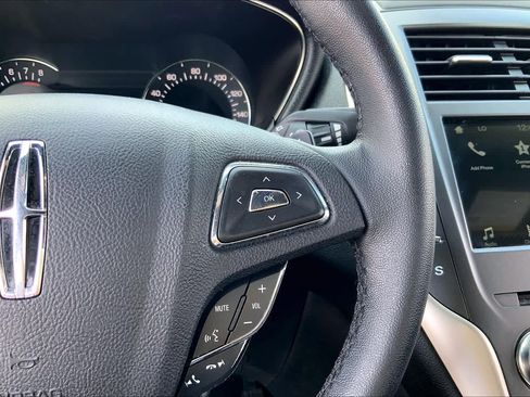 Used 2018 Lincoln MKC Premiere image 24