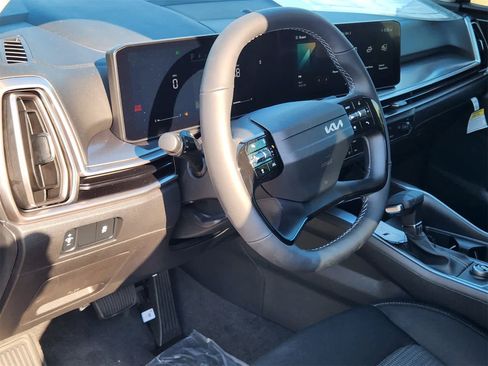 New 2026 Kia Sorento LX image 2