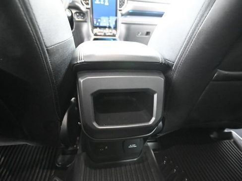 Used 2024 Ford Ranger Lariat w/ Advanced Towing Package AWD/4WD image 31