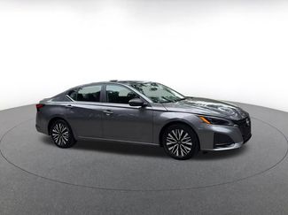 Used 2026 Nissan Altima 2.5 SV FWD video 2