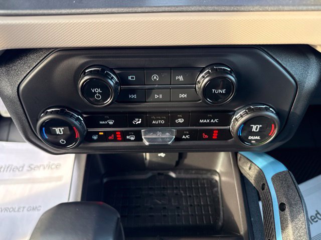 Used 2024 Ford Bronco Wildtrak AWD/4WD image 17