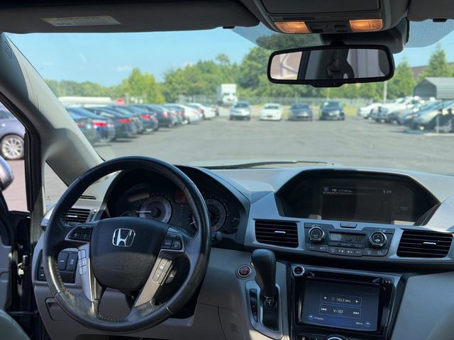Used 2016 Honda Odyssey Touring image 9