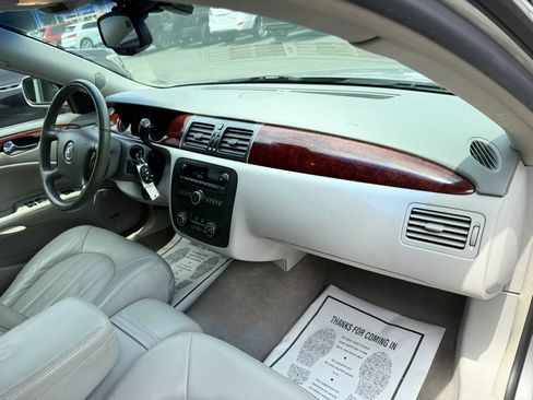 Used 2007 Buick Lucerne CXL w/ Luxury Package FWD image 30
