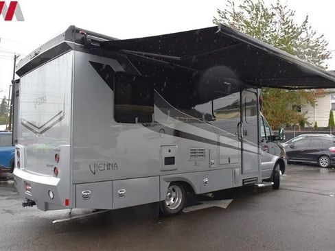 Used 2019 Mercedes-Benz Sprinter 170 image 8
