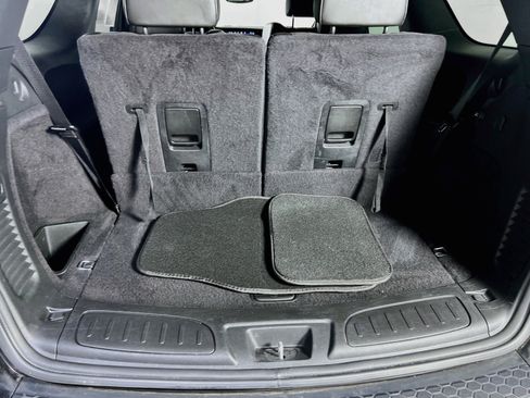 Used 2023 Dodge Durango R/T w/ Tow 'N Go Package AWD/4WD image 27