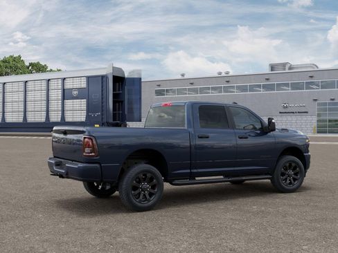 New 2026 RAM 2500 Big Horn AWD/4WD image 6