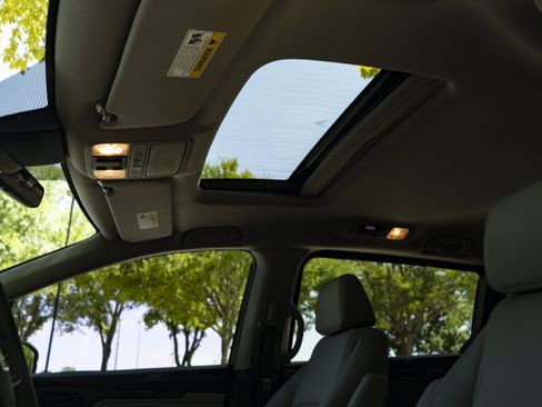Used 2024 Honda Odyssey EX-L image 35