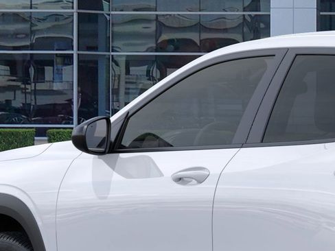 New 2026 Chevrolet Trax RS w/ Driver Confidence Package image 12