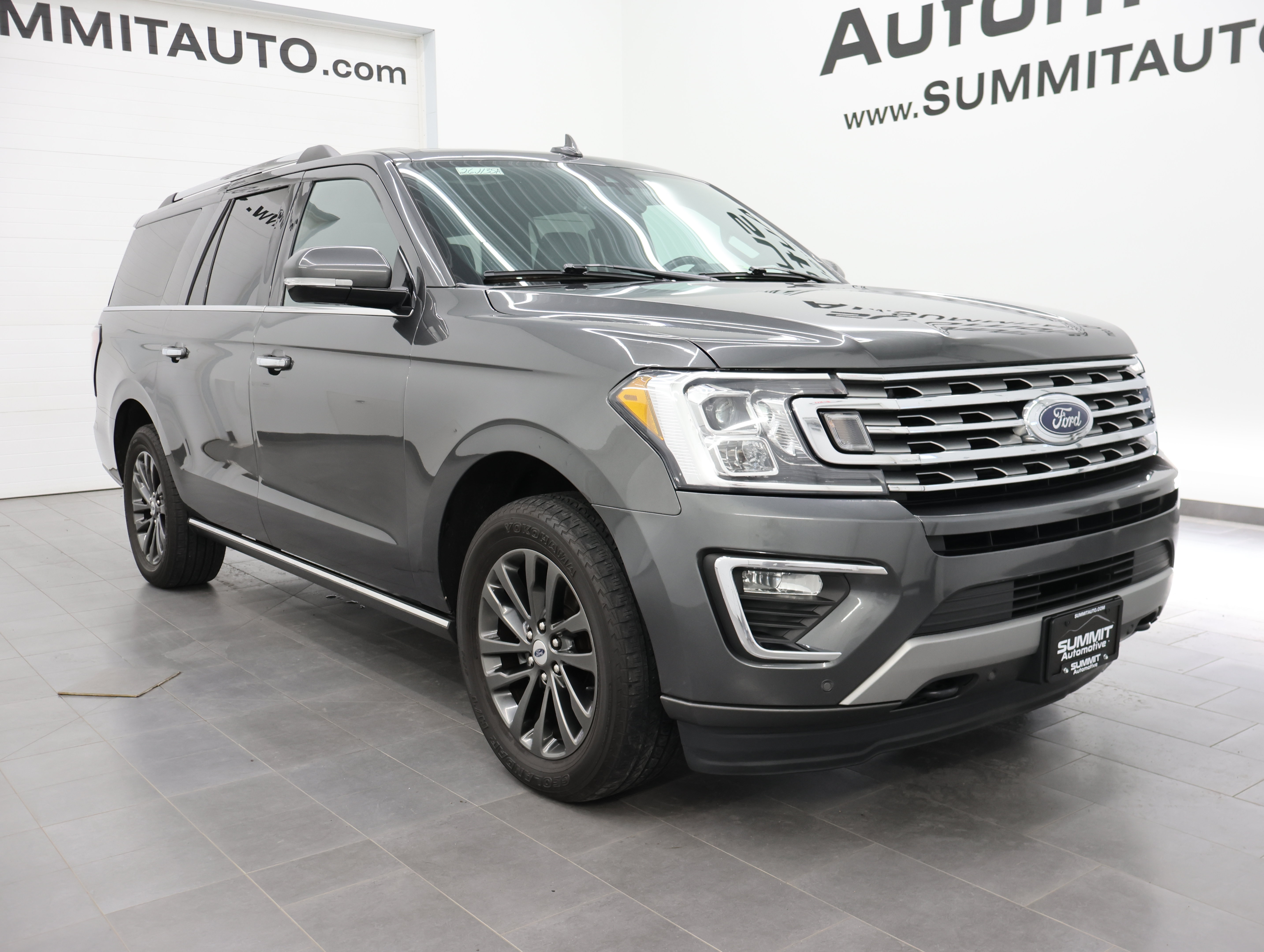 Used 2021 Ford Expedition Max Limited AWD/4WD image 2