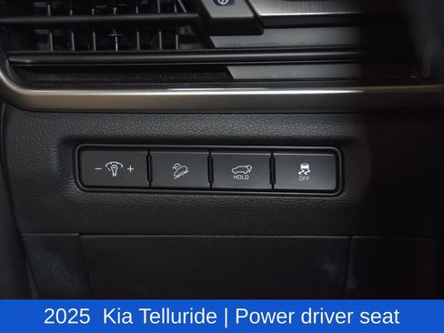 Used 2025 Kia Telluride S FWD image 10
