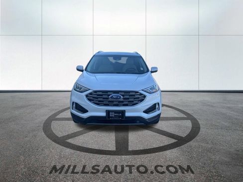 Used 2019 Ford Edge SEL w/ Equipment Group 201A image 2