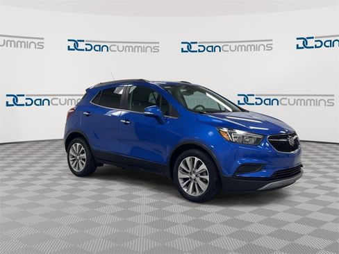 Used 2018 Buick Encore Preferred image 2