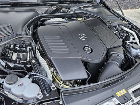 New 2025 Mercedes-Benz C 300 Sedan image 24