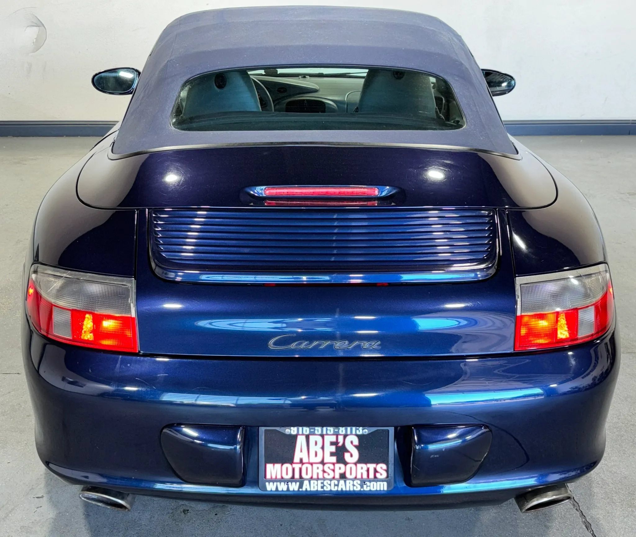 Used 2003 Porsche 911 Cabriolet image 12